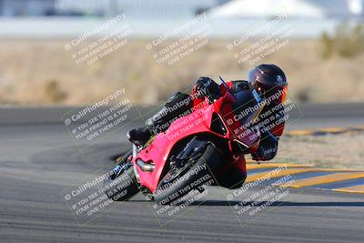 media/Dec-18-2022-SoCal Trackdays (Sun) [[8099a50955]]/Turn 4 (1pm)/